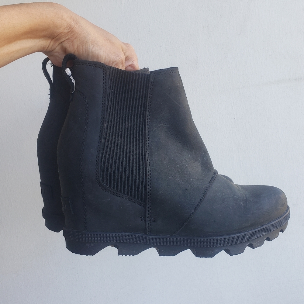Sorel Joan Rhapsody Waterproof Chelsea Black Leather Snow Boot Size 7